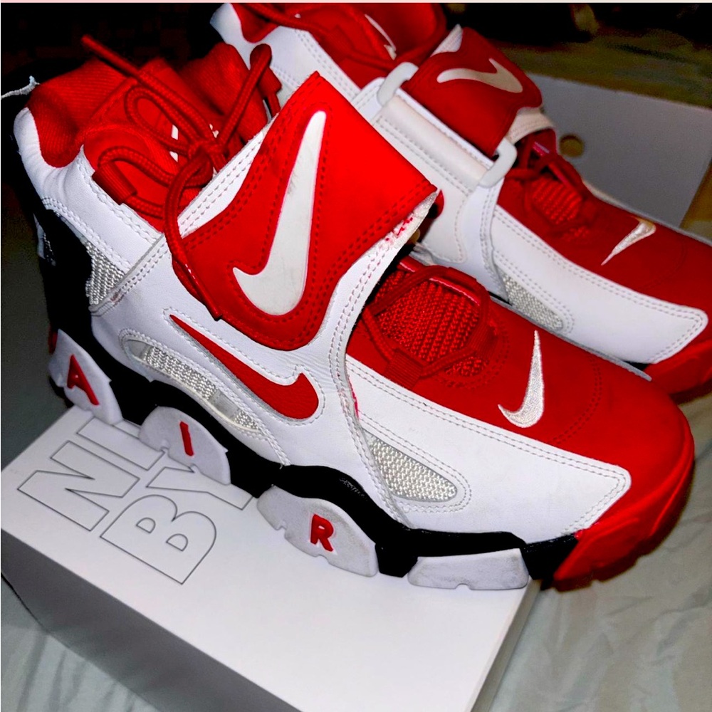 Nike air size 9 brand new